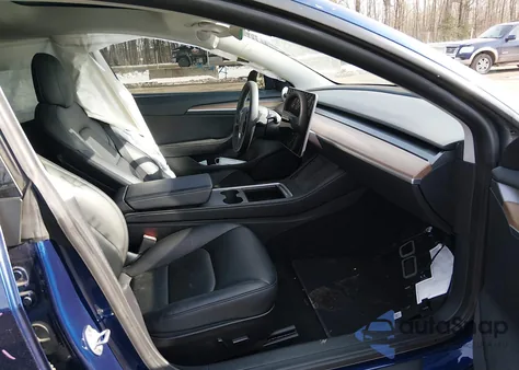 2022 Tesla Model 3 Long Range Dual Motor All-Wheel Drive z USA, uszkodzony, nr VIN 5YJ3E1EB0NF325402